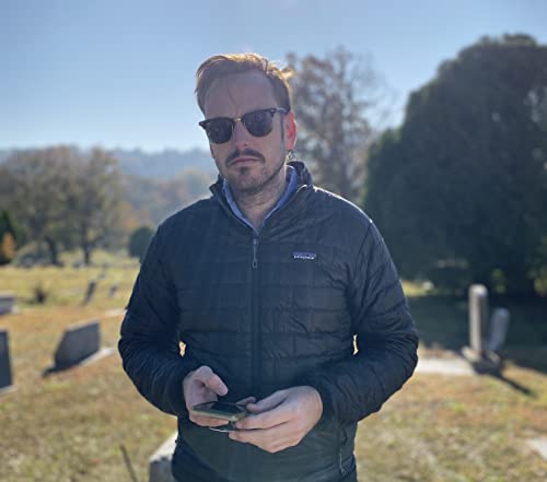 Elliott Barker