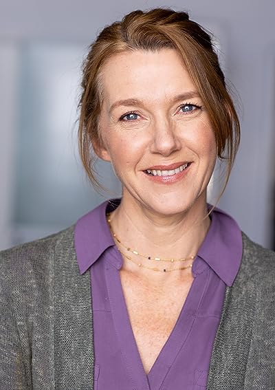 Elise Robertson