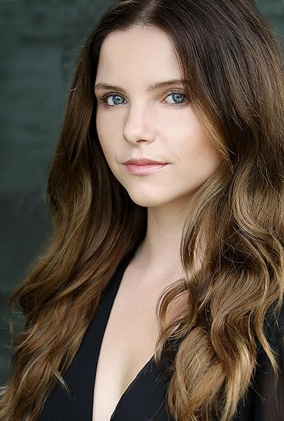 Chloe Csengery