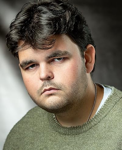 Luke Ayres